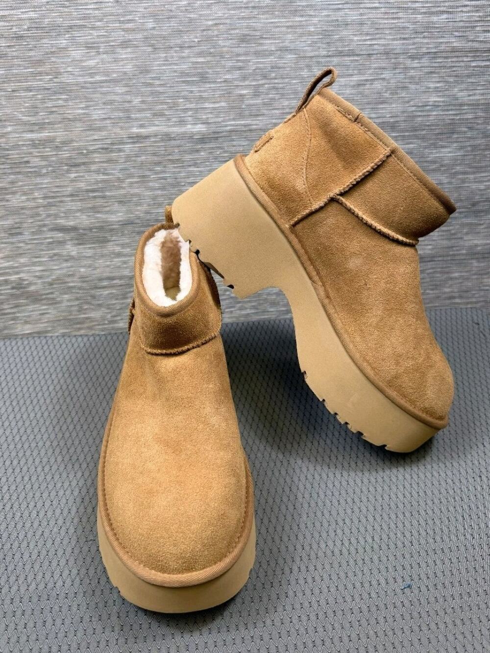 UGG Women's Classic Ultra Mini New Heights Chestnut Size 10 NEW
